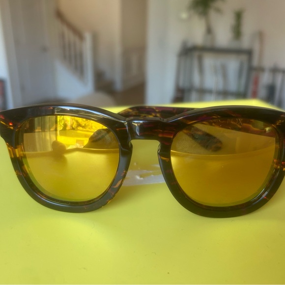 RARE - Picture 4 of 4